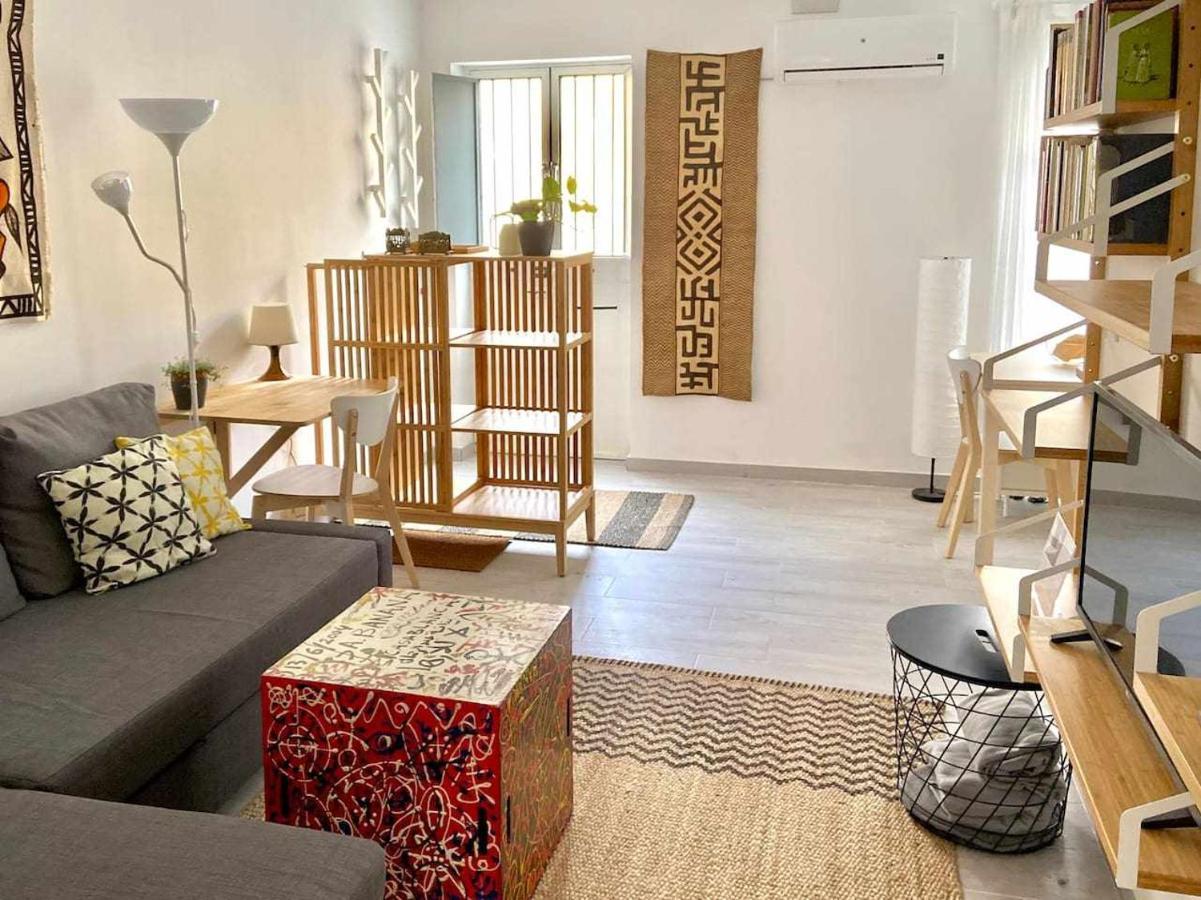 Monkeys Apartments Los Viajantes 塞维利亚 外观 照片